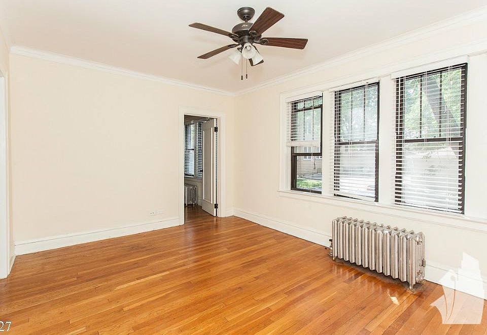 1st image of 4727 N Leavitt St #313