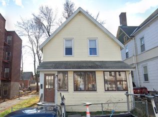 956 Dwight St FLOOR 1, Holyoke, MA 01040