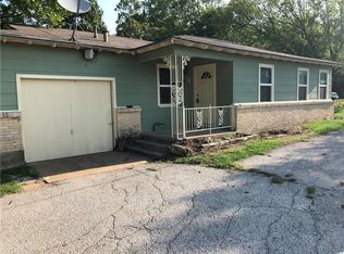 401 S Vick St, Decatur, TX 76234