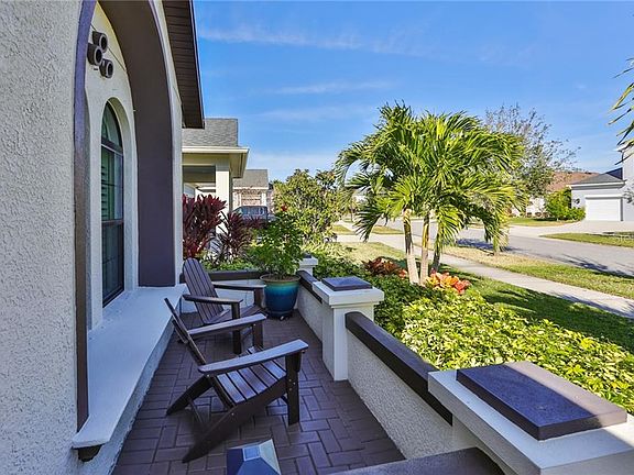 4th image of 6532 Park Strand Dr