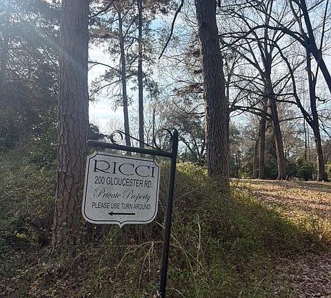 2nd image of 200 Gloucester Rd