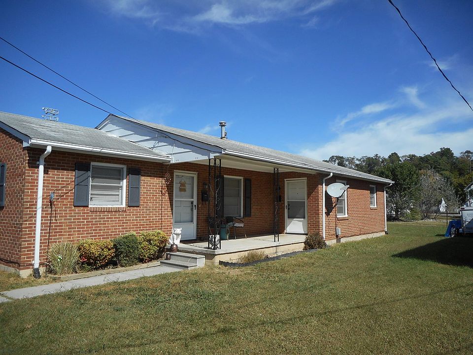 1st image of 818 Florida St