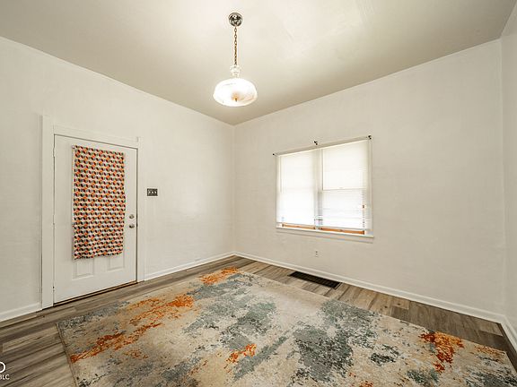 5th image of 1310 W 13th St