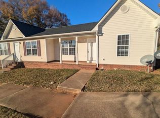 640 W 13th St, Newton, NC 28658