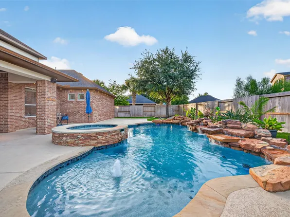 28210 Wild Mustang Ln, Fulshear, TX 77441