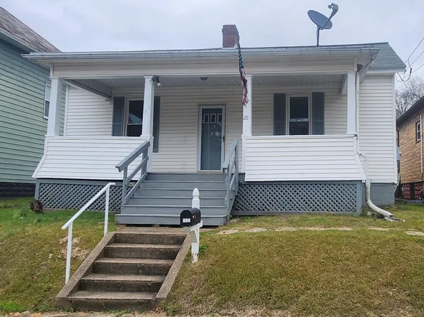 211 Liberty Ave, Clarksburg, WV 26301