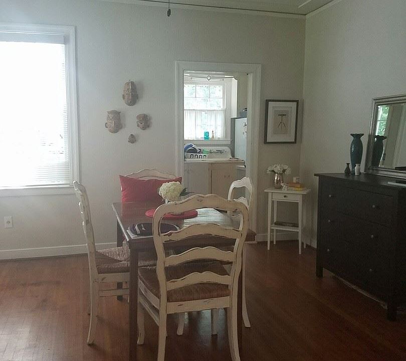 1st image of 2081 Hollydale Ave