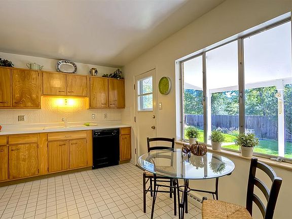 5th image of 7806 E Jefferson Pl