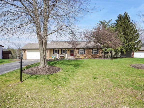 3rd image of 11560 Windridge Dr