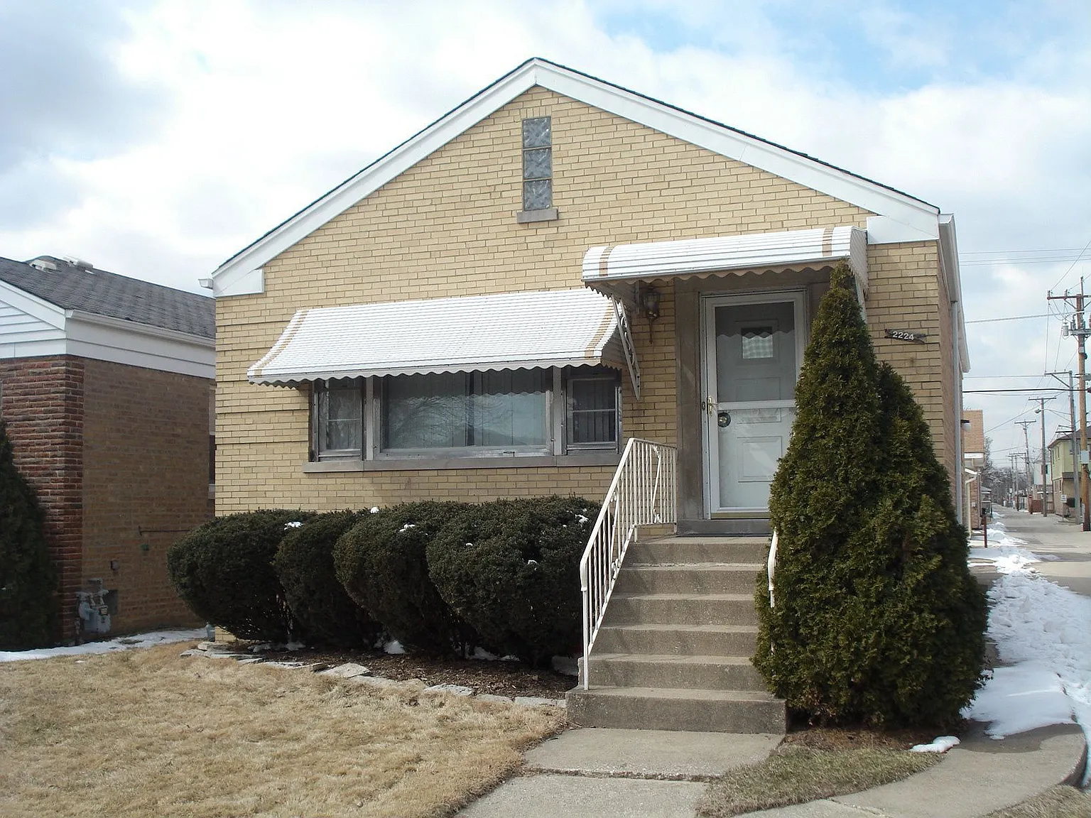 2224 Northgate Ave photo 1