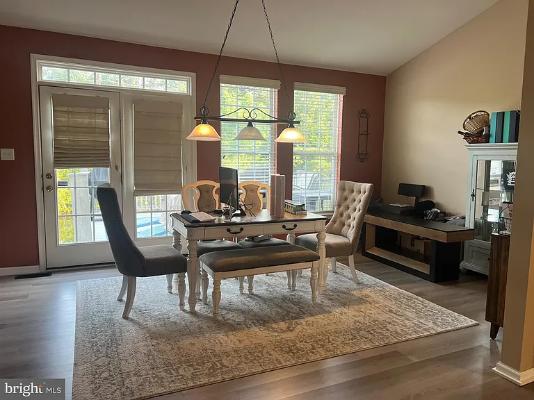 74 Colts Neck Dr — Photo 4