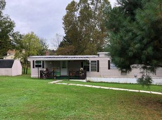 124 Railroad St, Hunker, PA 15639