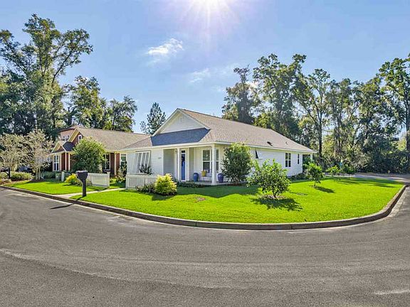 3rd image of 1724 Cottage Rose Ln