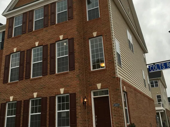 23417 Colts Run Sq, Ashburn, VA 20148