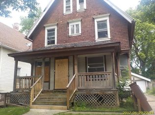 1320 W Locust St, Milwaukee, WI 53206