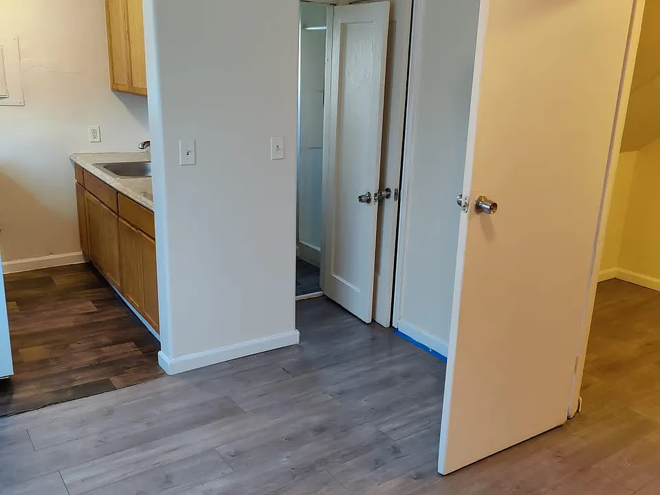 9632 Aurora Ave N #6
