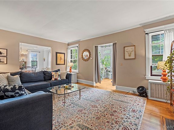 4th image of 143 Oakland Pl