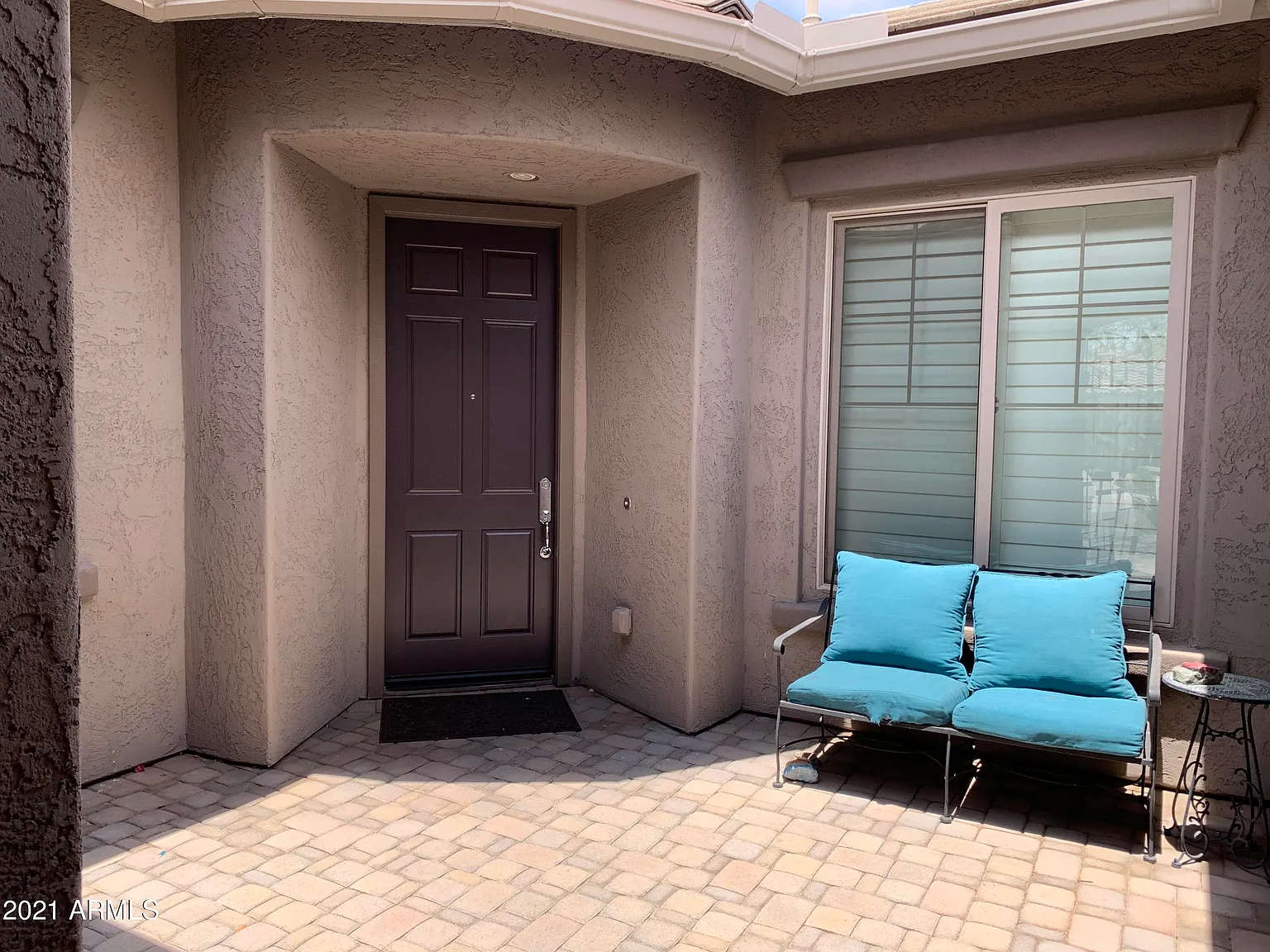 4 bed, 2.5 bath, 2550 sqft, $3,895 — Photo 3