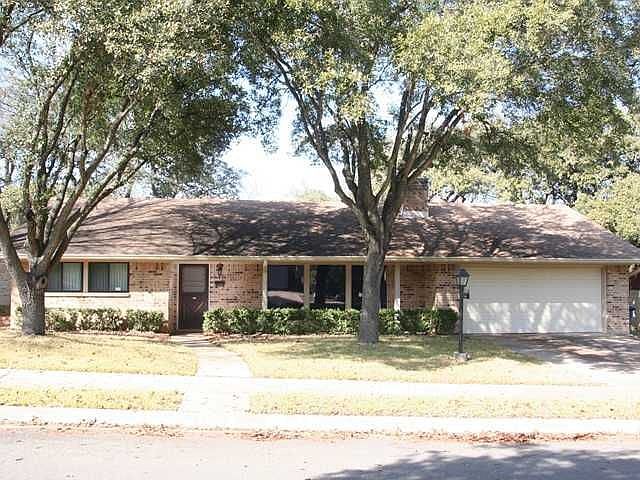 1st image of 8402 Grayledge Dr
