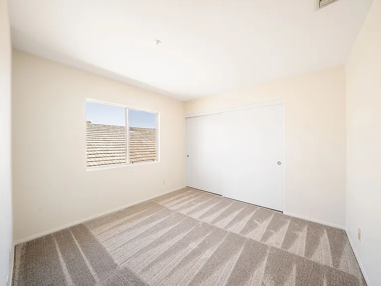 2283 Rock View Gln — Photo 28