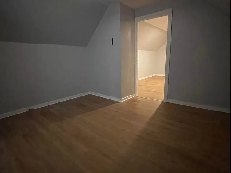 78 W 51st St #2 — Photo 9