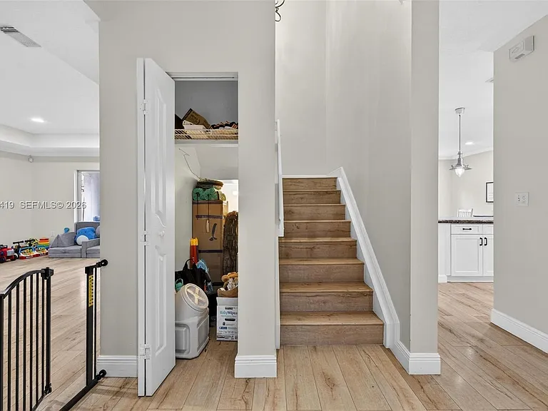 15874 SW 138th Ter — Photo 10