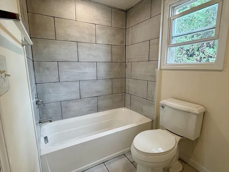 322 New St #2 — Photo 11