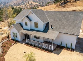 6253 Big Oak Rd, Sanger, CA 93657