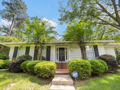 1401 Robert Dr, Jackson, MS, 39211