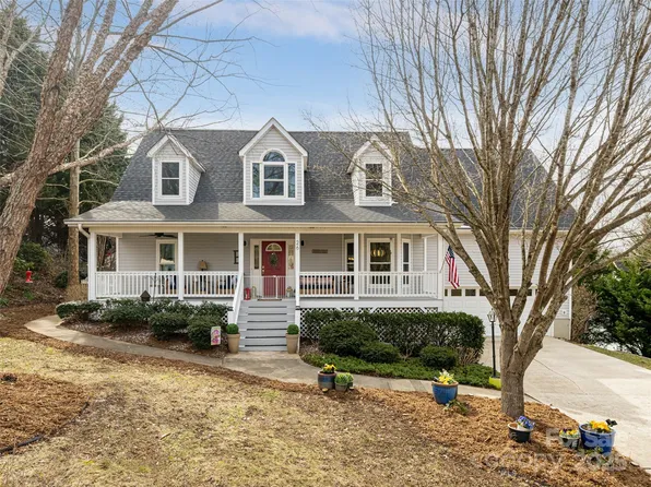 26 Whitetail Dr, Weaverville, NC 28787
