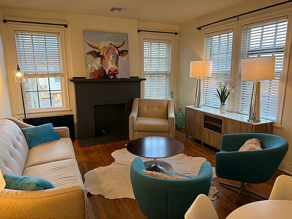 Living room available furnished for an extra $300/mth