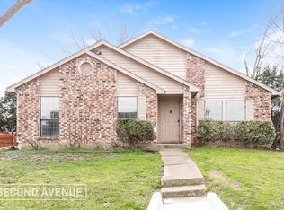 9124 Pinehaven Dr, Dallas, TX 75227
