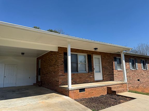 2nd image of 115 Reece Rd