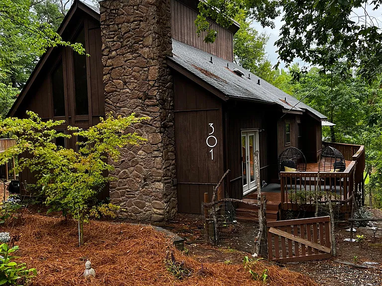 Blue Moon Lake House