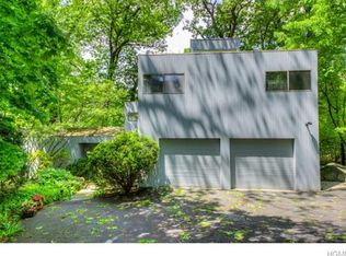 108 High Point Rd, Scarsdale, NY 10583