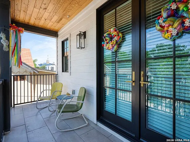 311 Refugio St #101 — Photo 29