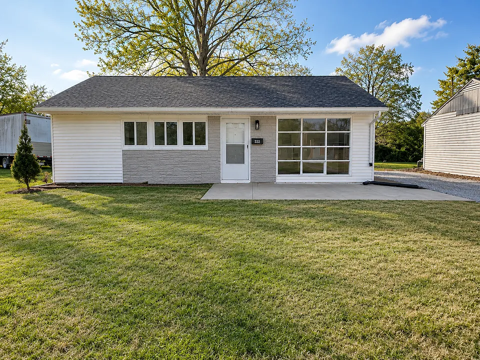 23 Delores Dr