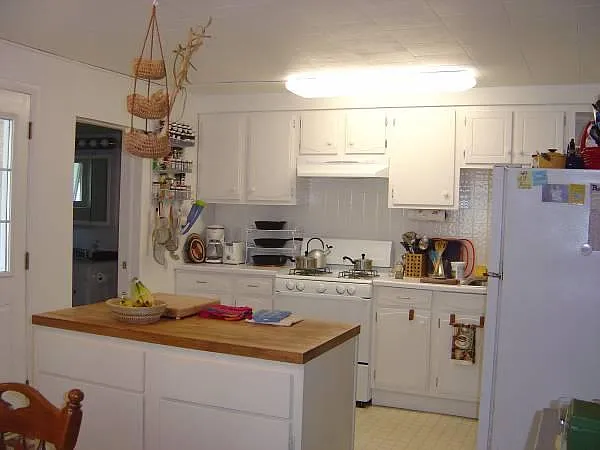 2 bed, 1352 sqft, $1,995 — Photo 2