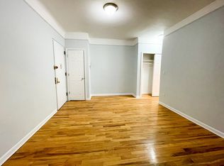 31-70 37th St #1REAR, Astoria, NY 11103