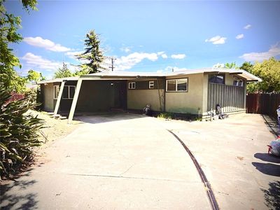 118 Cedar St, Bakersfield, CA, 93304
