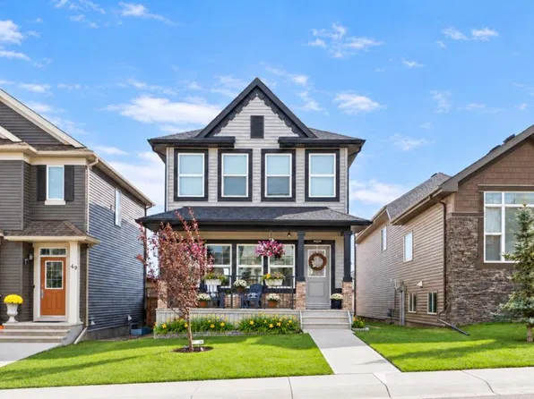 53 N Nolanfield Mnr NW, Calgary, AB T3R 0M3