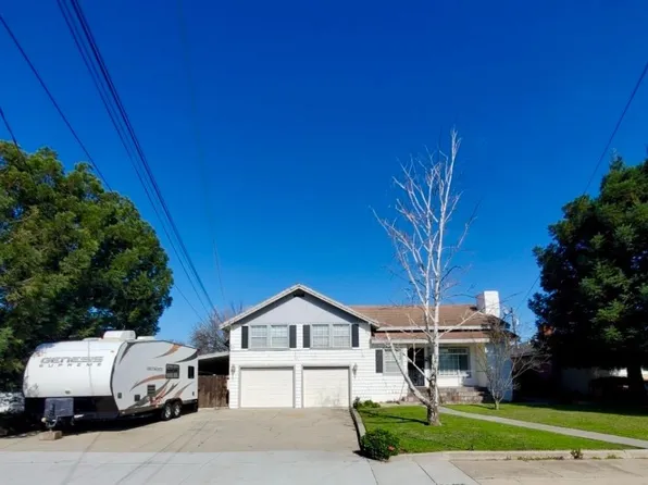 1118 Magnolia St, Oakdale, CA 95361