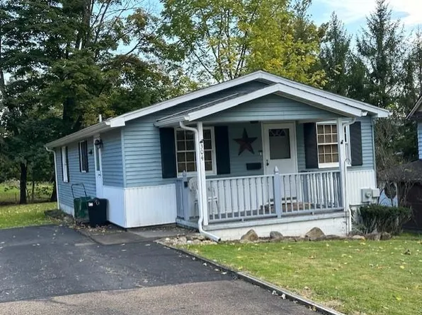 304 Frank St #1, Warren, PA 16365