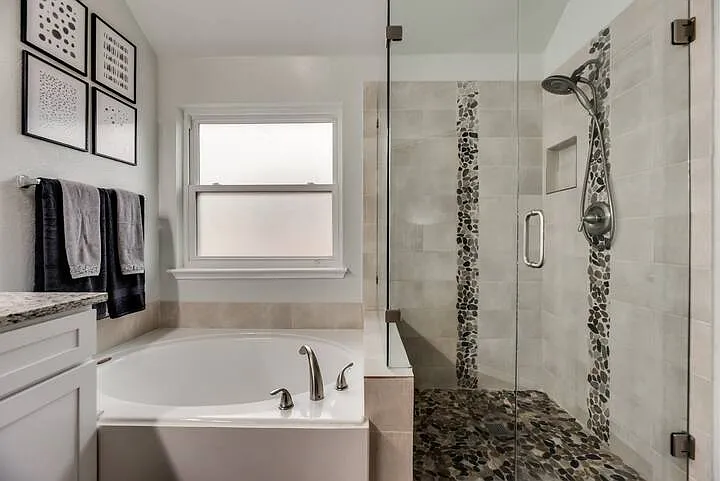 1548 Lakeside Dr — Photo 25