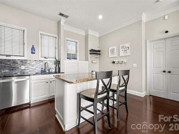 5th image of 775 Garden District Dr #5106