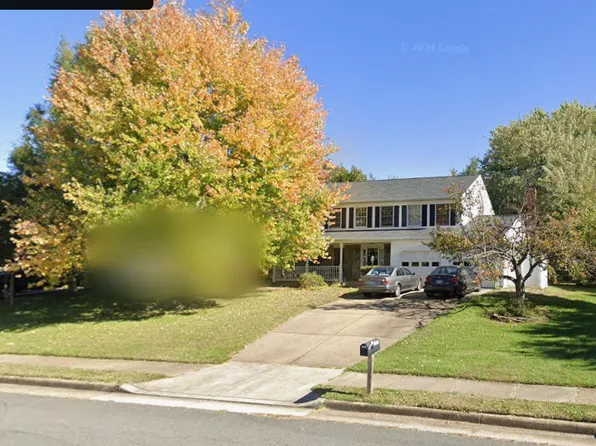 12611 Thunder Chase Dr, Reston, VA 20191
