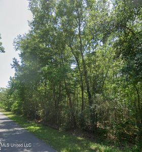 F Rd, Biloxi, MS, 39532