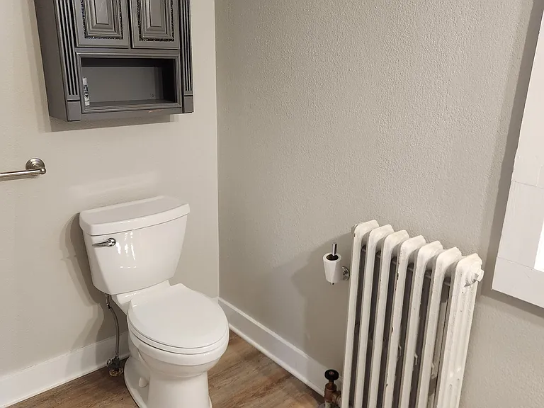 759 E Sumner St — Photo 23