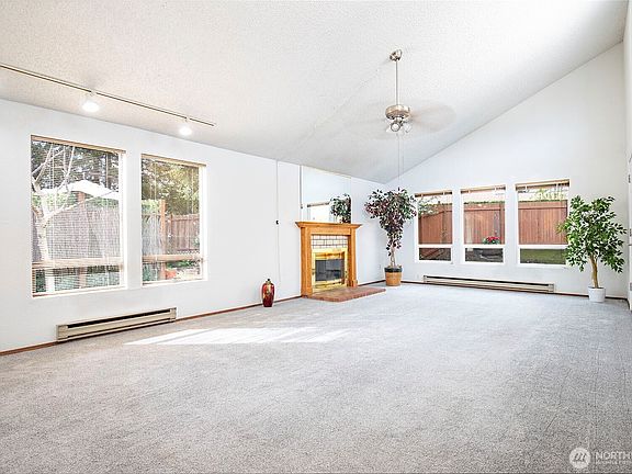 5th image of 13724 SE 257th Court #22