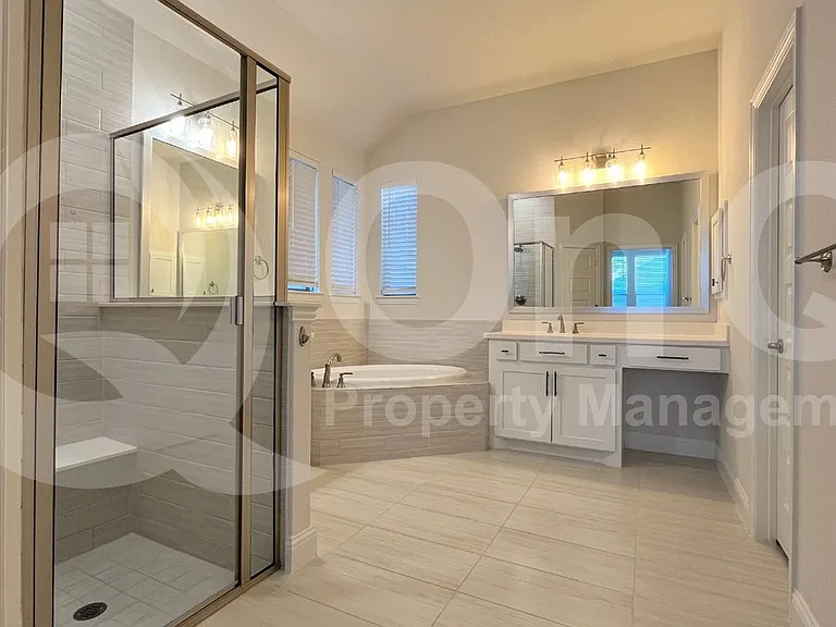5304 Babcock Rd — Photo 22